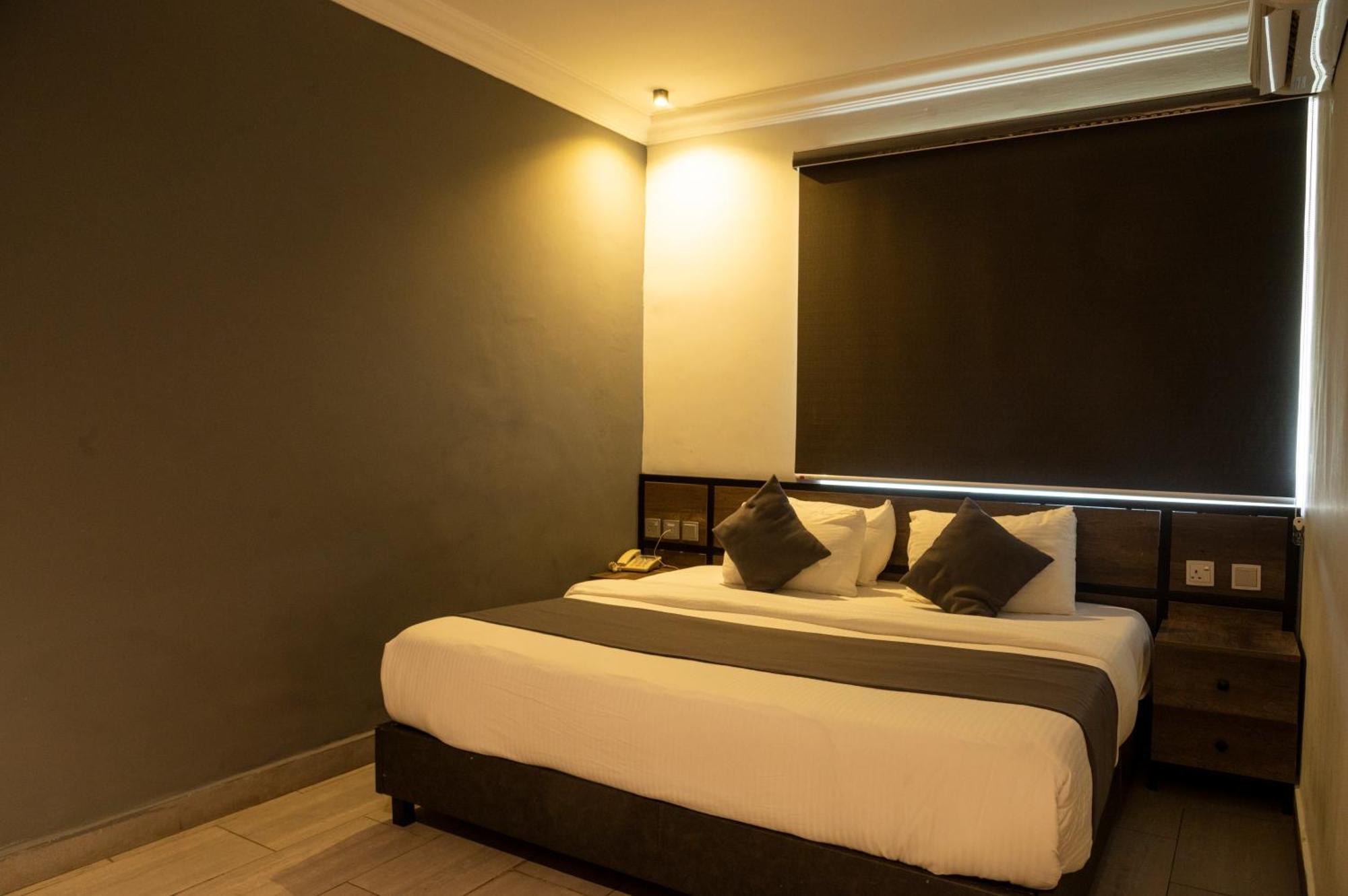 The Blowfish Hotel Lagos Chambre photo